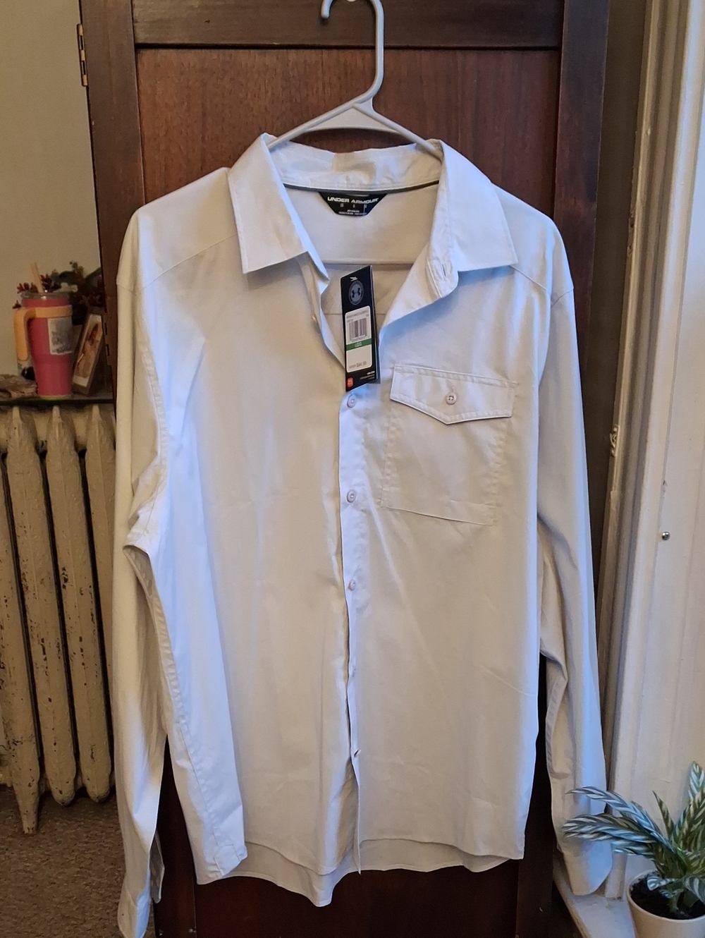 Under Armour Men's L Light Gray Long-Sleeve Button-Up Shirt NWT